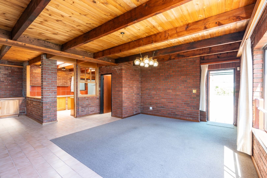 To Let 3 Bedroom Property for Rent in Bakoven Western Cape